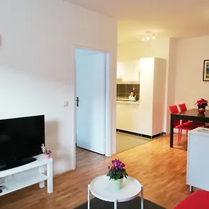 https://city-center-apartment.in-istria.net